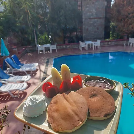 Lycian Way Pool Oeluedeniz